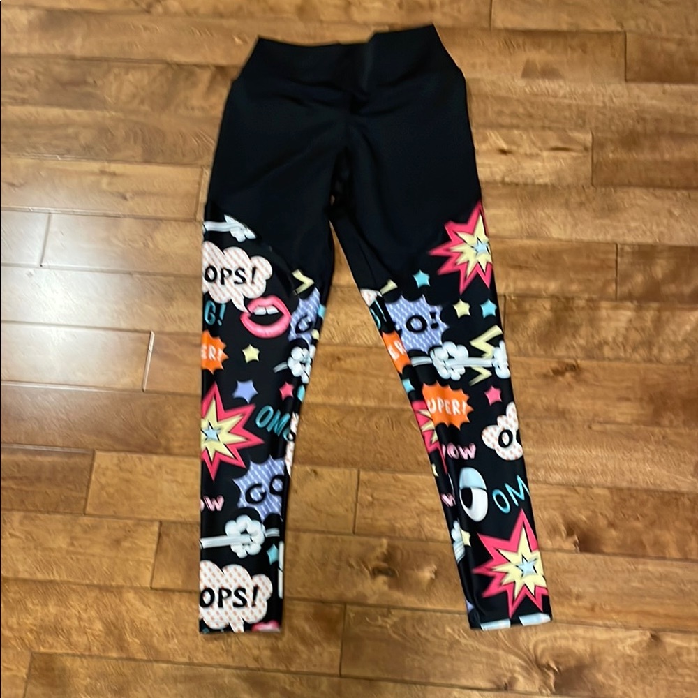 172. Fierce Pulse Superhero Graphic Pop Art High waisted Yoga Leggings